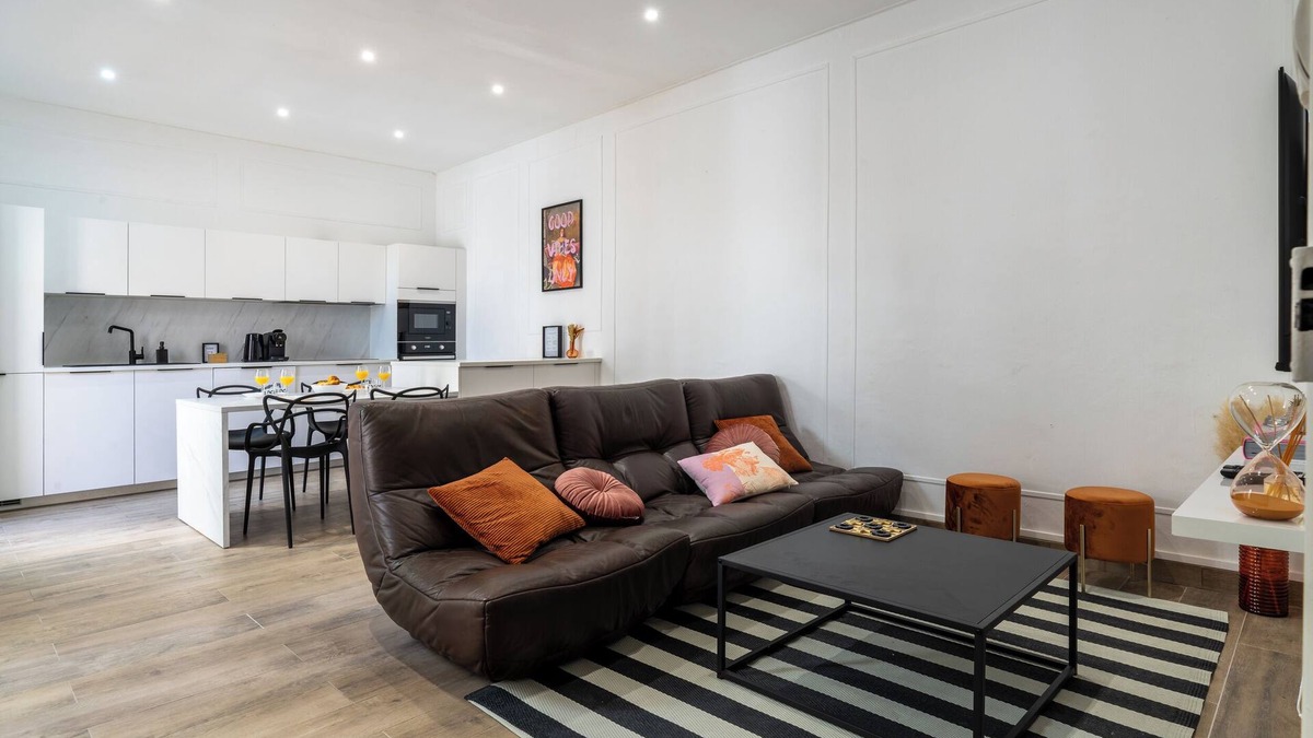 Beziers Apartment | Jaspe Flat, T4 de Charme Avec Exterieur