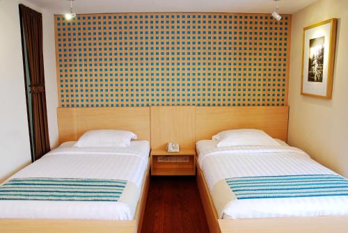 Jatingaleh House | Java Go Residence by Jiwa Jawa