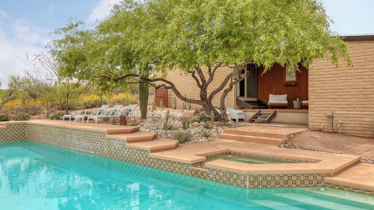 Old Spanish Trail Estates House | Javelina House Mid-Century Desert Oasis with optional heated pool