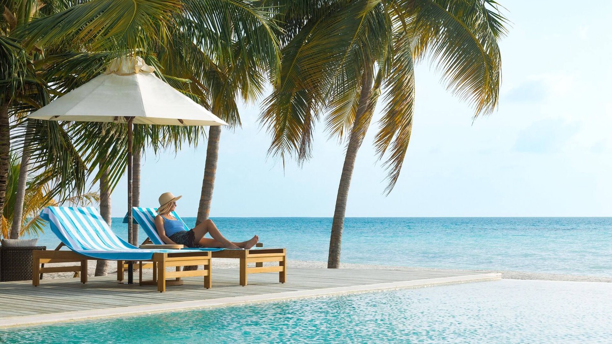 Lhaviyani Atoll Resort | Jawakara Islands Maldives