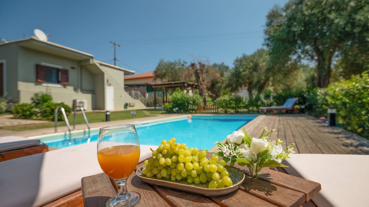 Dafnata Villa | Jennys House: Family House with pool, sleeps 7, WiFi, A/C