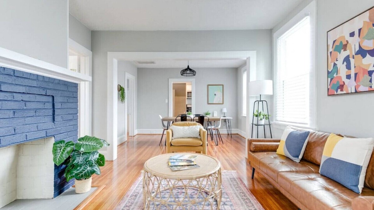 Mosby House | Jeter, 3328 Jeter Avenue