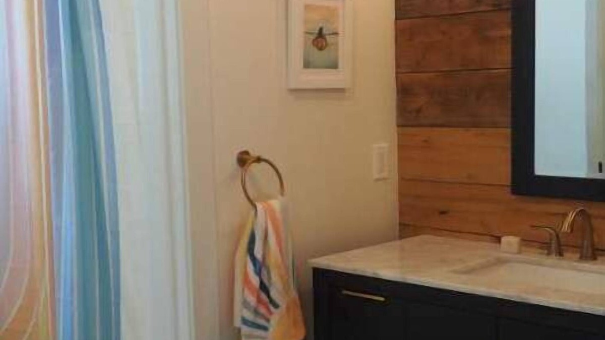 Cataldo House | Jewelbox cabin in Cataldo
