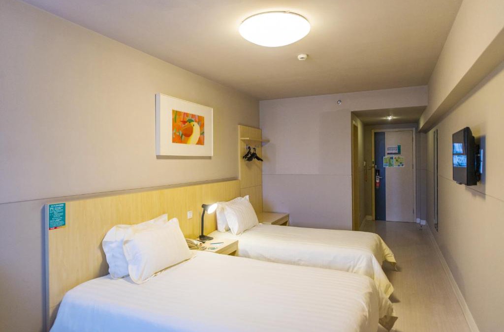 Linhai Hotel | Jinjiang Inn Lin Hai Chong He Men