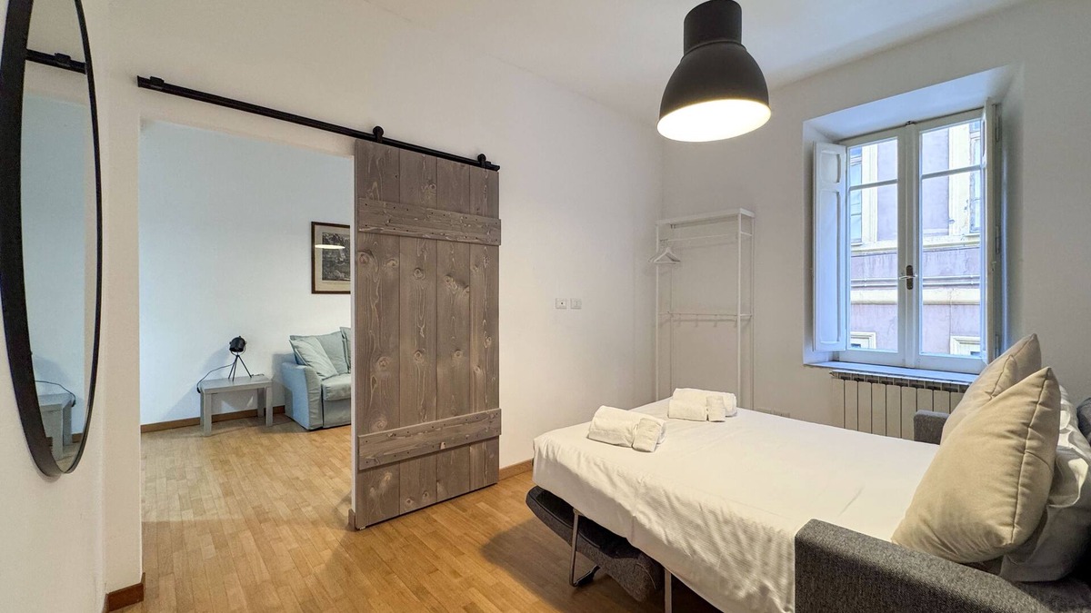 Rione XIV Borgo Apartment | JJHIT - San Pietro First Suite