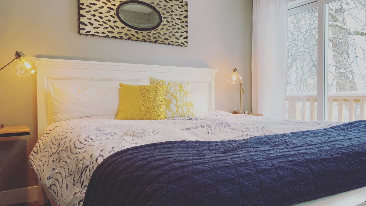 Sandpoint Apartment | Joanna Gaines would stay here!