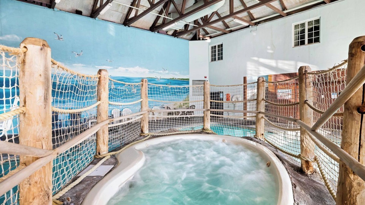 Plymouth Cultural District Hotel | John Carver Inn & Spa