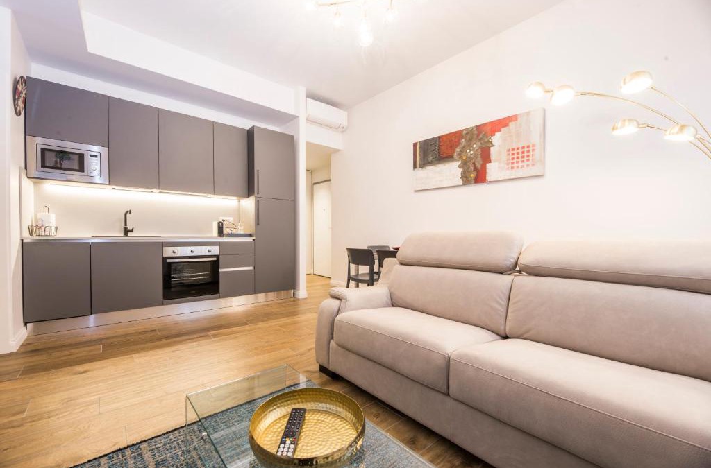 San Vincenzo Apartment | JOIVY Chic apartments in Piazza Dante, Genoa