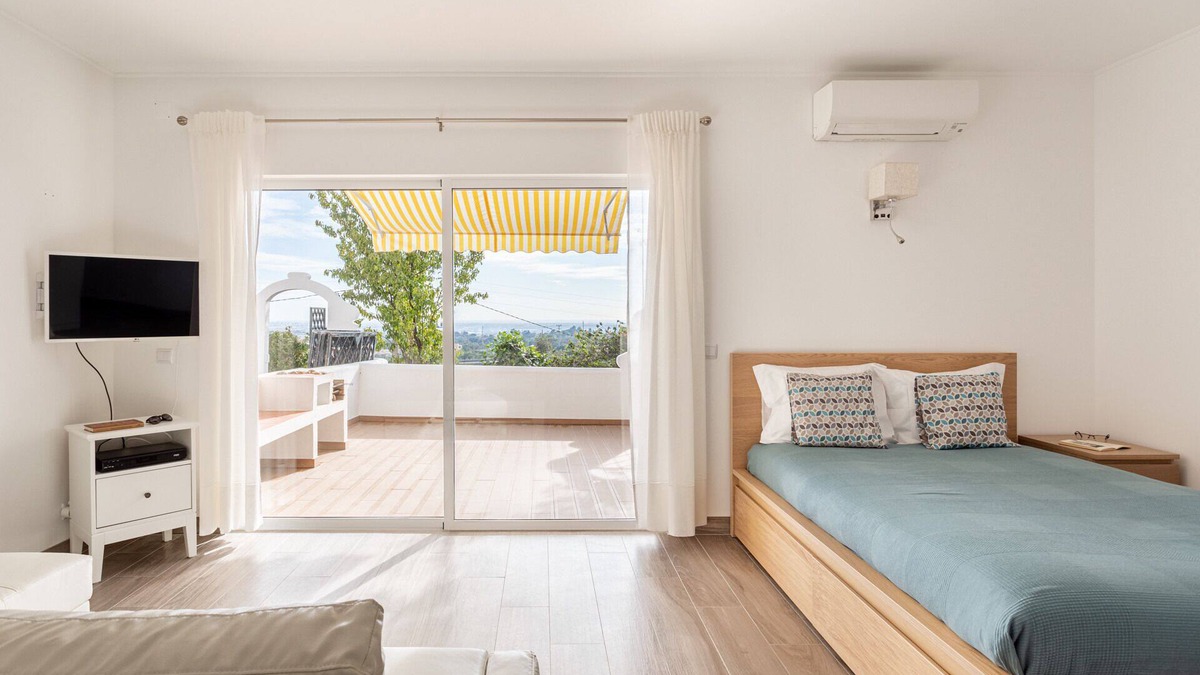 Poco do Mouro Apartment | JOIVY Cosy studio w/parking and garden