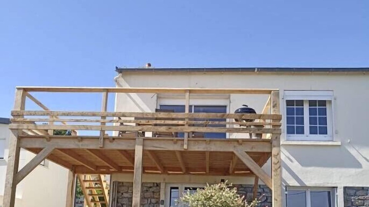 Crozon Apartment | Joli Appartement en rez de Jardin Entre Crozon et Morgat