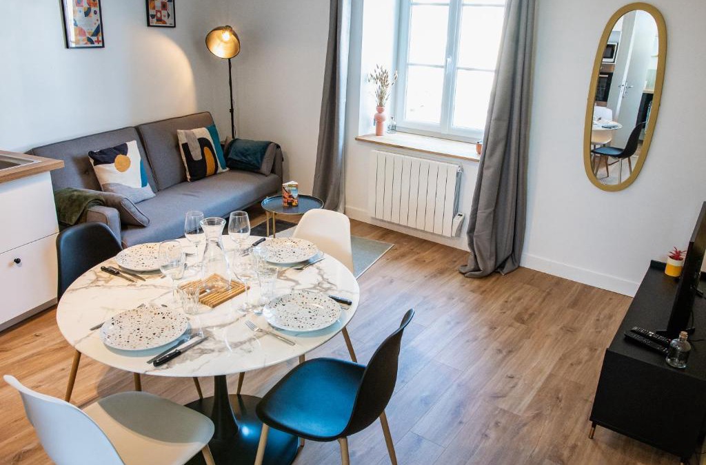 Hennebont Apartment | Joli T2 - Hennebont centre