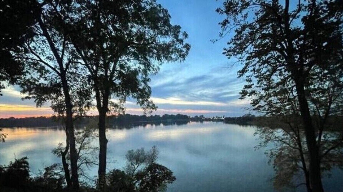 Jordan Harbour Bed & Breakfast | Jordan Station, Private King Suite with Parking & Harbour/Lake Views nn