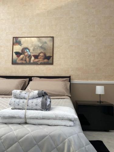 Capodrise Apartment | Josephine House
