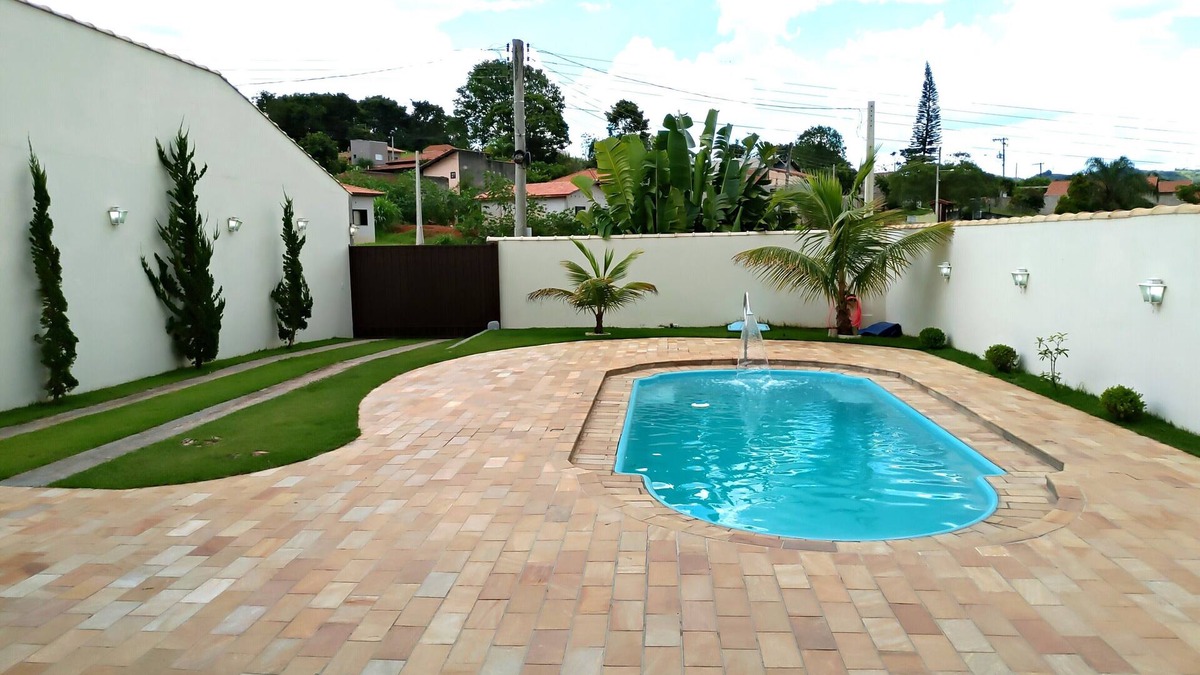 Lindoia House | Ju's farm, family place, tranquility and security.