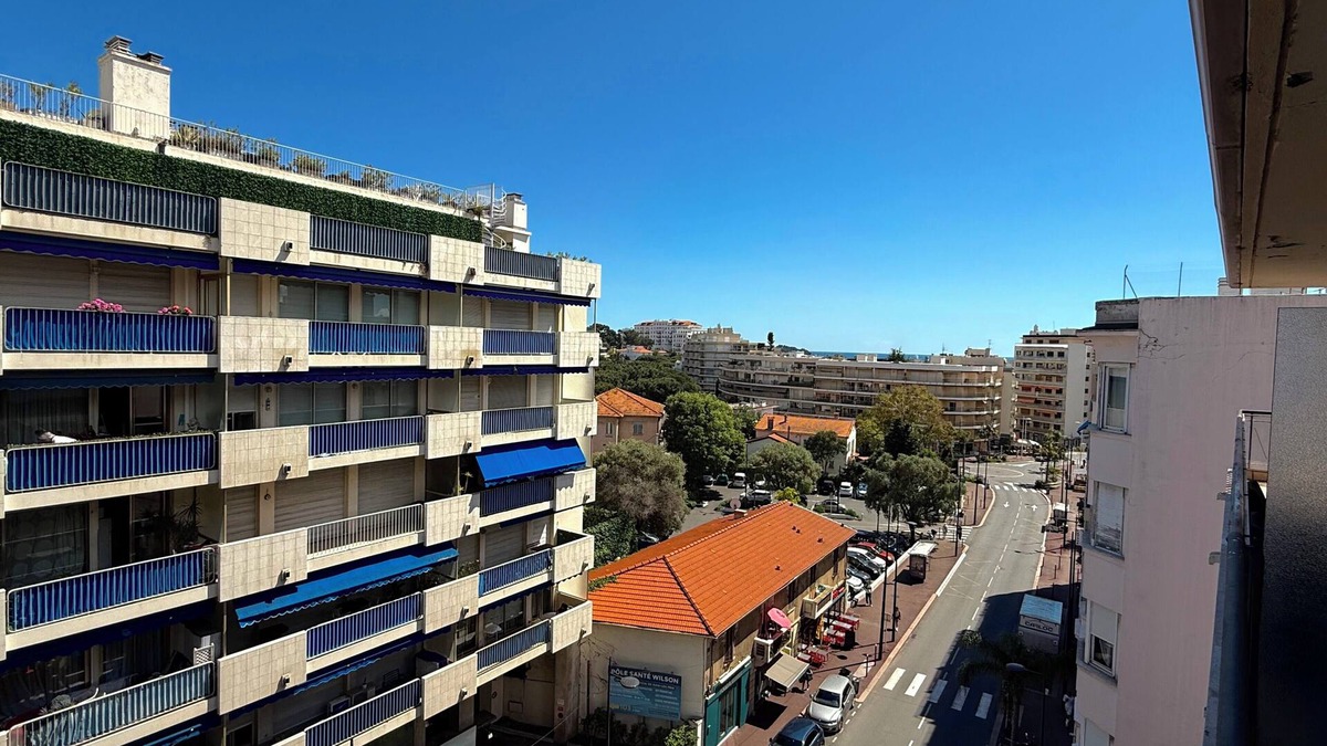 Juan-les-Pins Apartment | Juan les Pins - Apartment for 2 people - Wifi & Parking