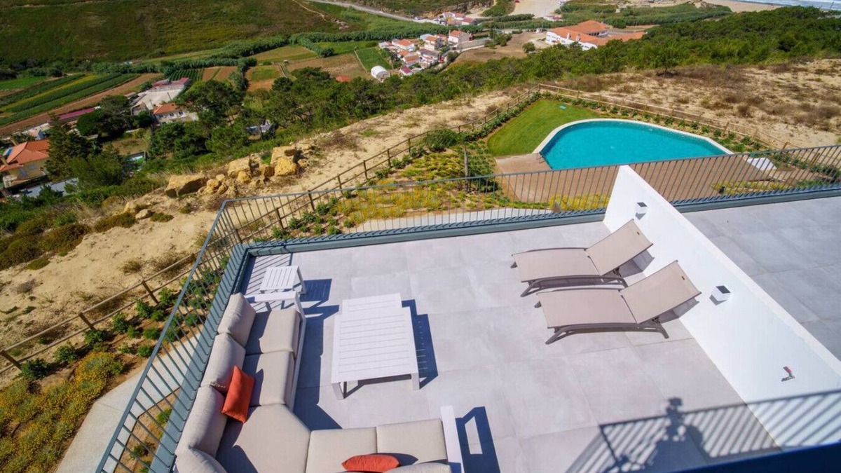 Barril de Cima Apartment | Julião Beach House in Carvoeira