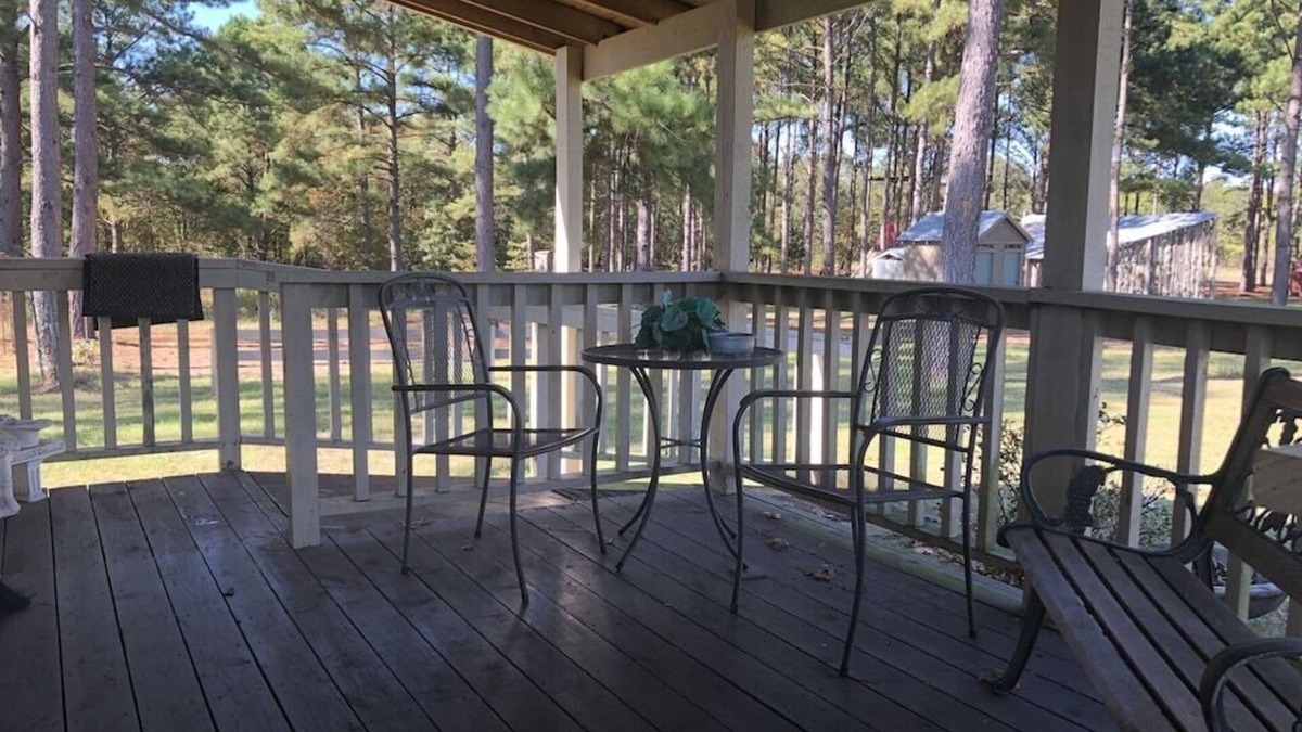 Hawkins Cottage | Julia's Cottage, peace @ Music Springs