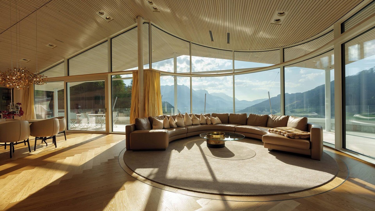 Ullach Villa | JULISAM - THE ULTIMATE LUXURY CHALET