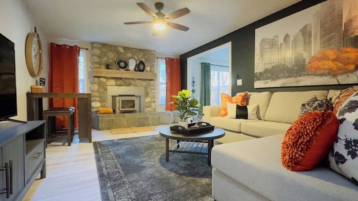 Lacey House | Jungle Adventure! 4 Bedroom