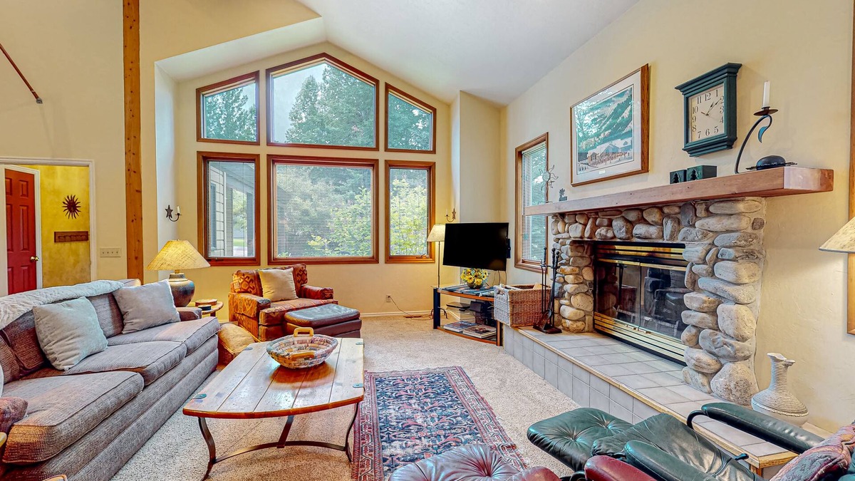 Twin Creeks House | Juniper Haven Retreat | Home in Sun Valley