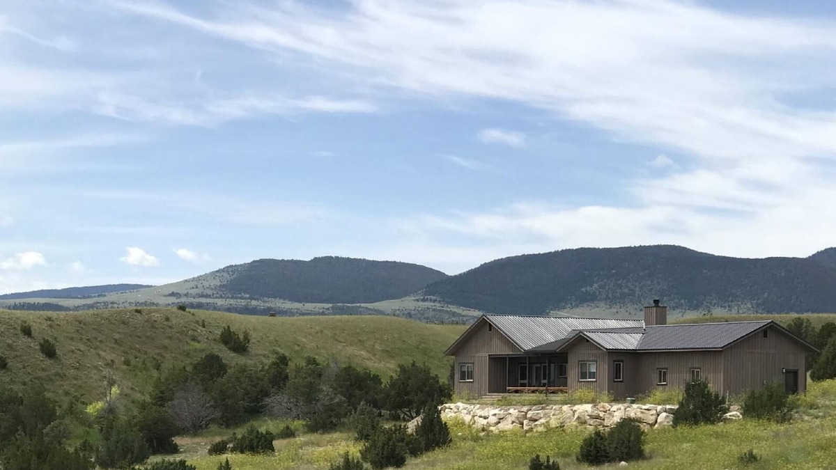 Shining Mountains House | Juniper House-Located south of Ennis on 9 acres, views of the Madison Valley