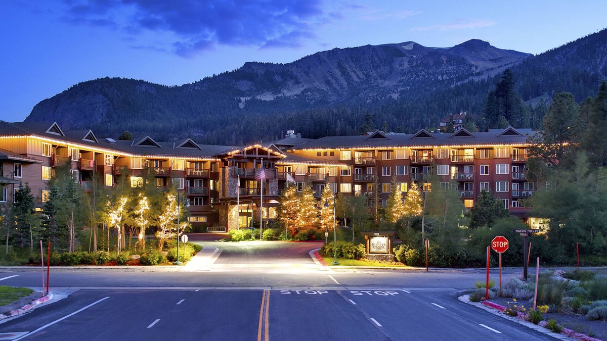 Mammoth Lakes Hotel | Juniper Springs Resort