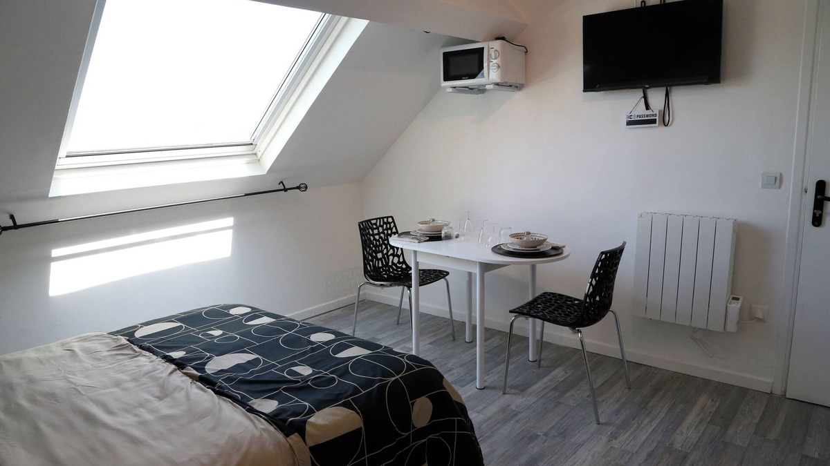 Saint-Quentin Apartment | JUPITER near gare station and market
