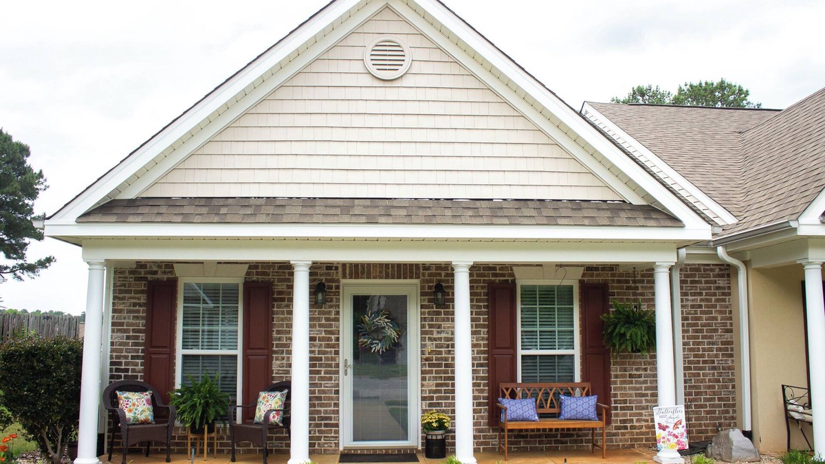 North Augusta House | Just 18 mins from The Augusta National Golf Course and just 3 mins from SRP Park