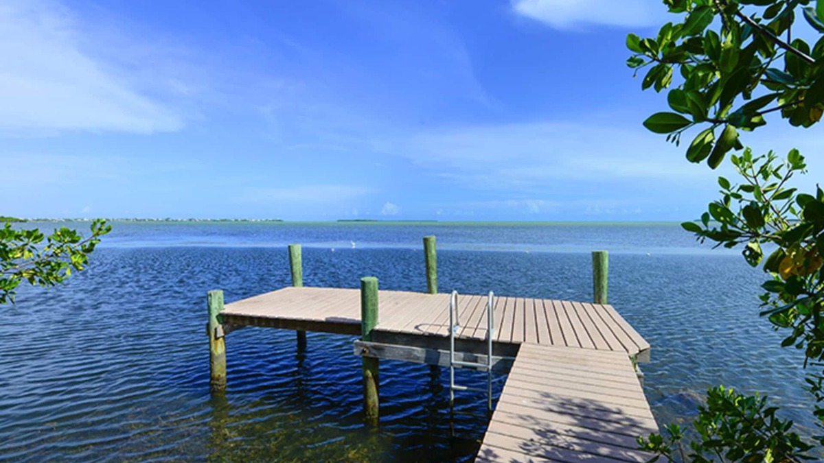 Cutthroat Harbor Estates House | Just 20 miles from Key West! Oceanfront, dockage, swimming pool