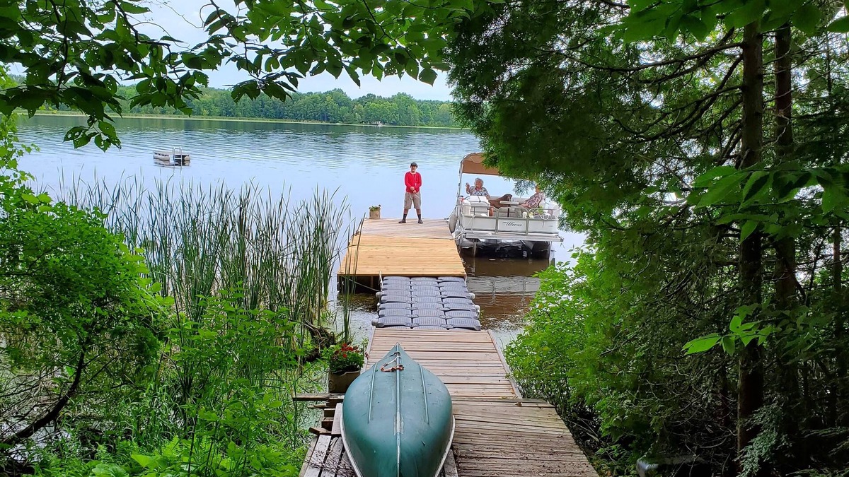 Rideau Lakes Cabin | Just a fishing cabin in the woods.
