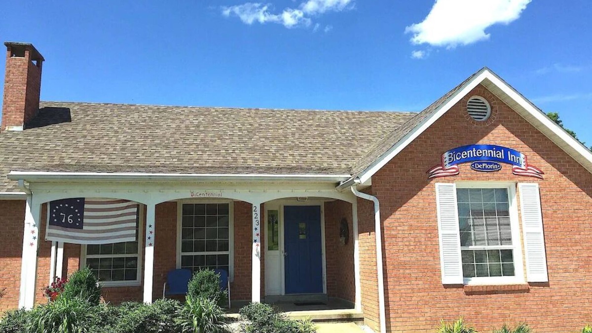 Hermann House | Just Renovated 2021 Home! Free Breakfasts $20 Shuttle Perfect Location Downtown