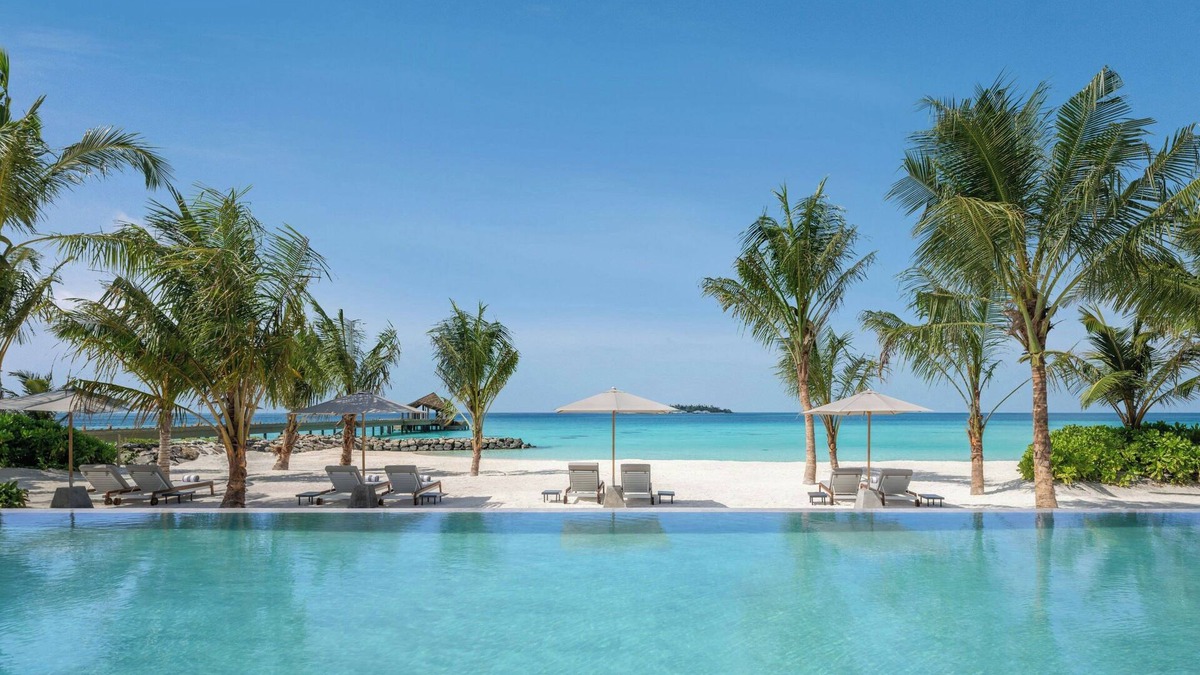 Farukolhufushi Island Hotel | JW Marriott Maldives Kaafu Atoll Island Resort