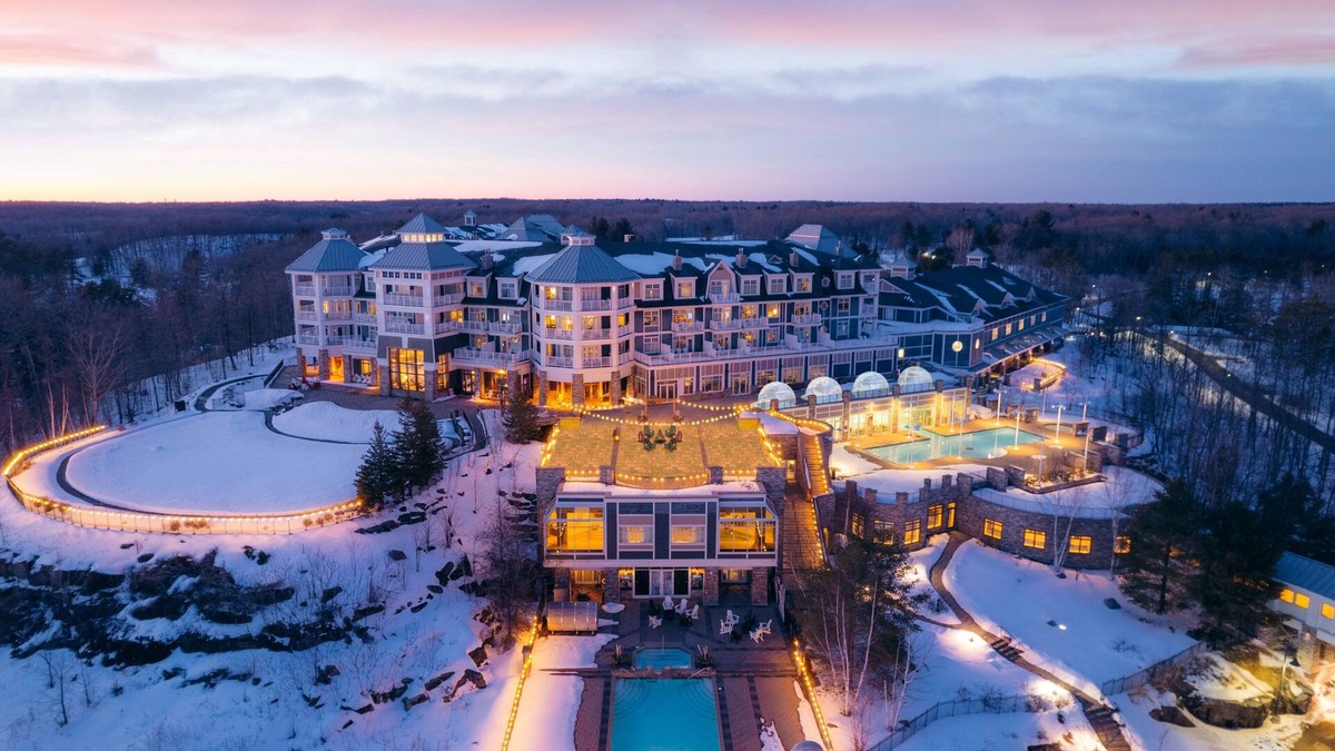 Minett Resort | JW Marriott The Rosseau Muskoka Resort & Spa