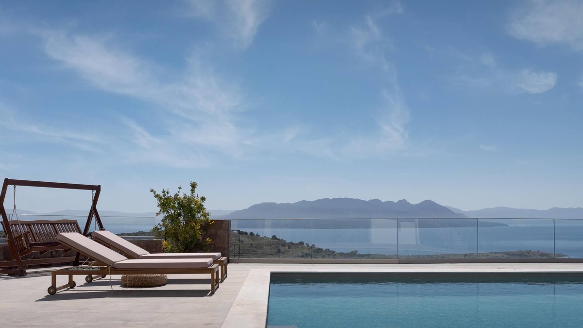 Kontos Villa | Kaerati Villa Aegina