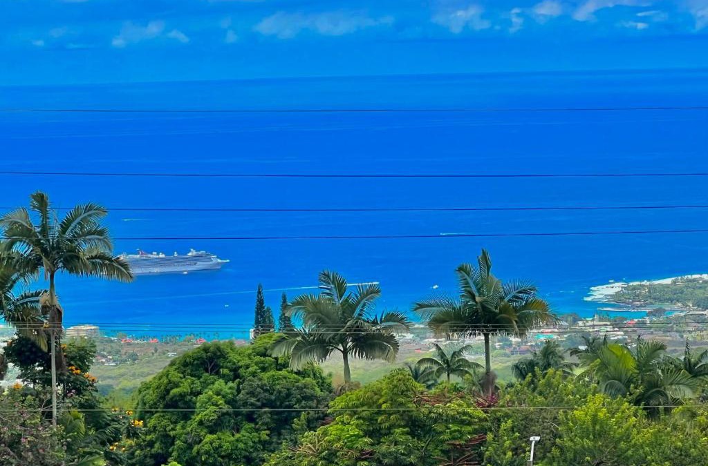 Holualoa House | Kailua Kona Overlook Suites