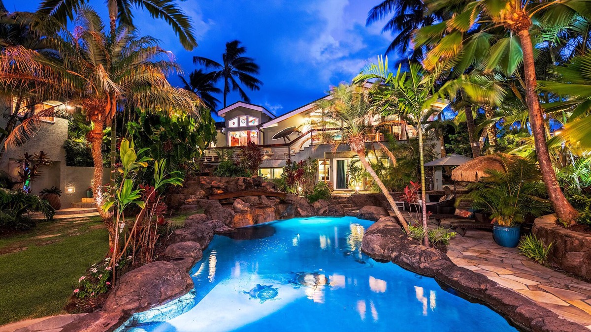 Kalama Tract House | Kailua Luxury Estate: Licensed Rental #1990/NUC-1787