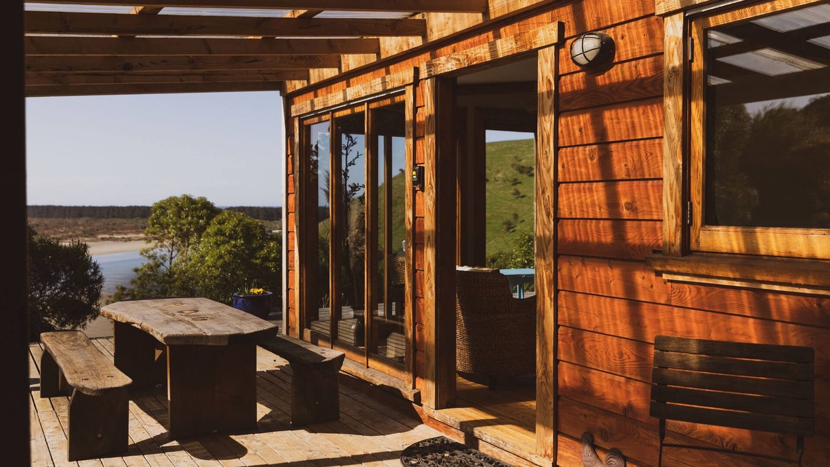 Cape Saunders Cabin | Kaimata Cozy