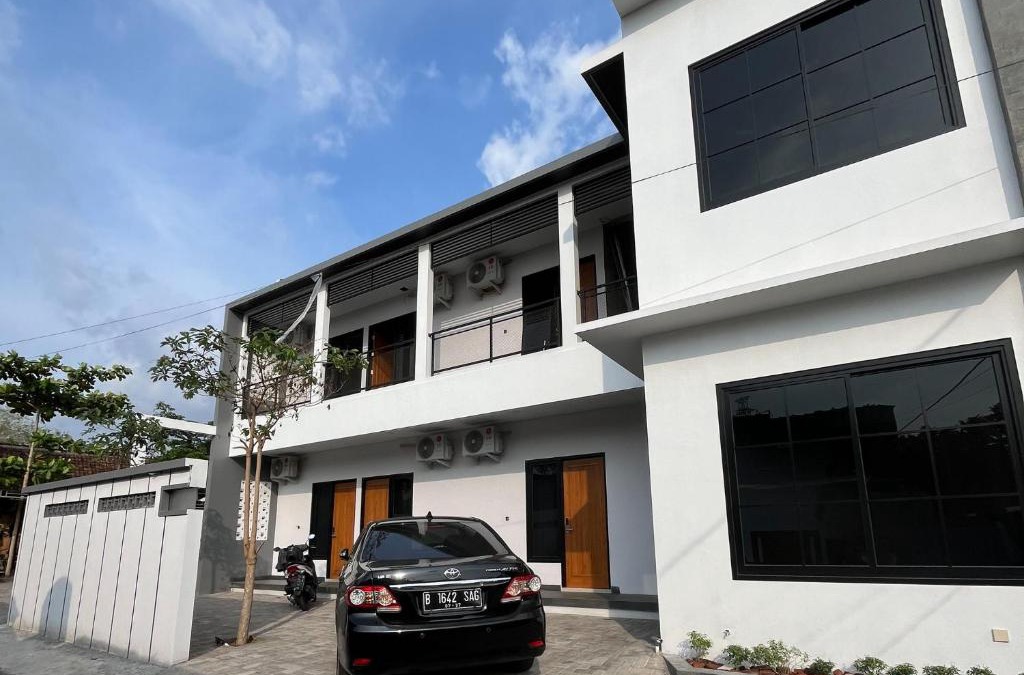 Sinduharjo Hotel | Kaira Room Guest House Syariah Mitra RedDoorz