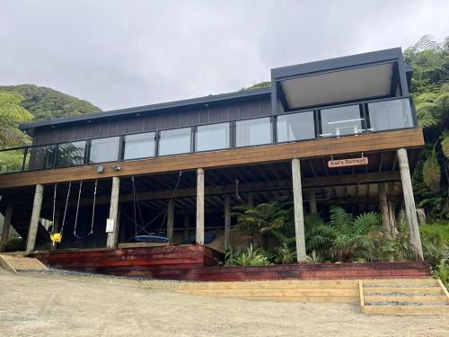Paparoa National Park House | Kais Retreat