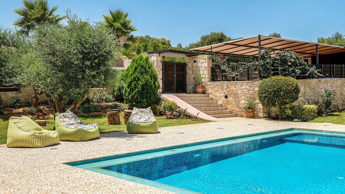 Kato Stalos Villa | Kalisti Estate: 6-Bedroom/500m to Beach/Private Pool/Playground/BBQ Area