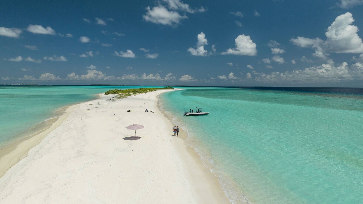 Kamadhoo House | Kamadhoo Inn