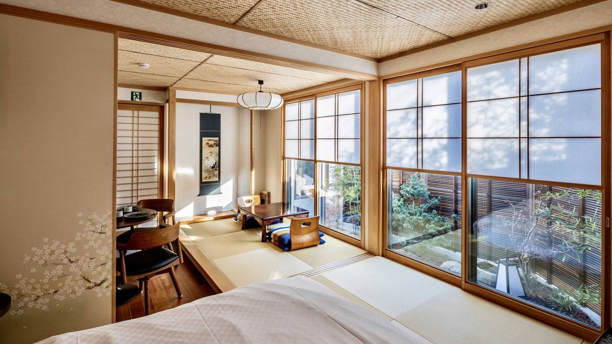 Kamigyo Ski Chalet | Kamogawa House- Exquisite two-story home with a japanese garden