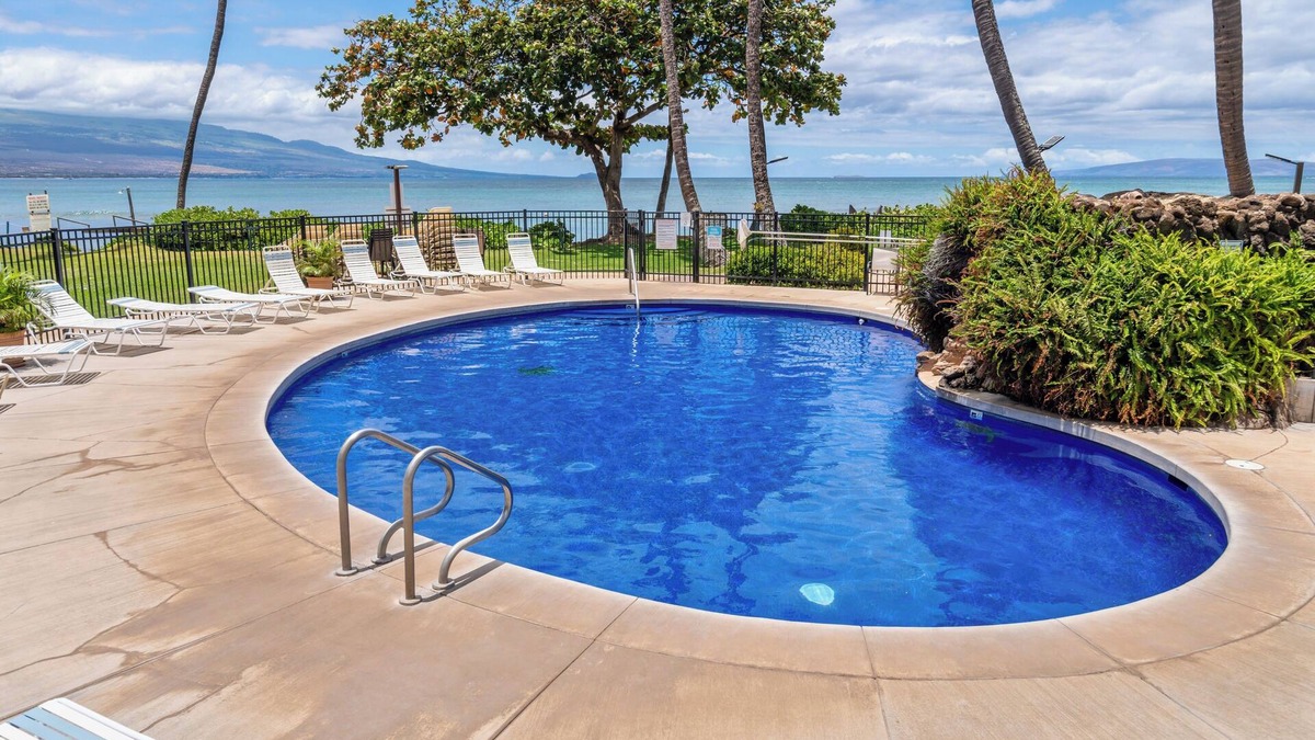 Maalaea Condo | Kanai A Nalu 416 Oceanfront 2 bedroom Overlooking South Maui Ocean