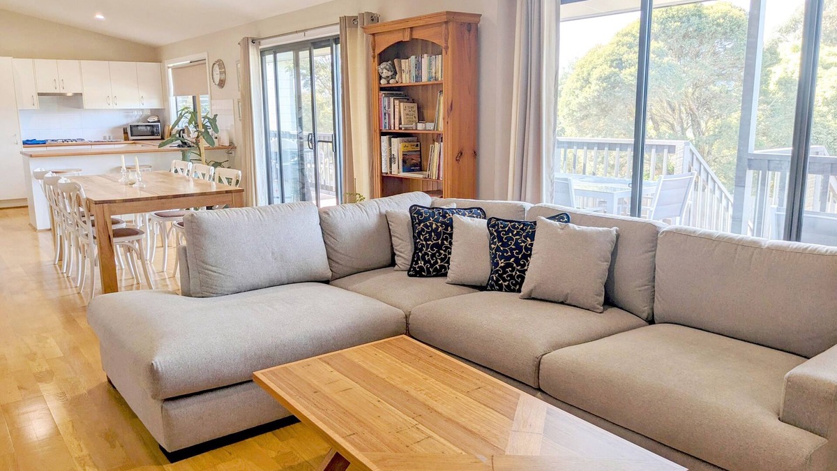 Woori Yallock House | Kanangra Place, heart of the Yarra Valley!