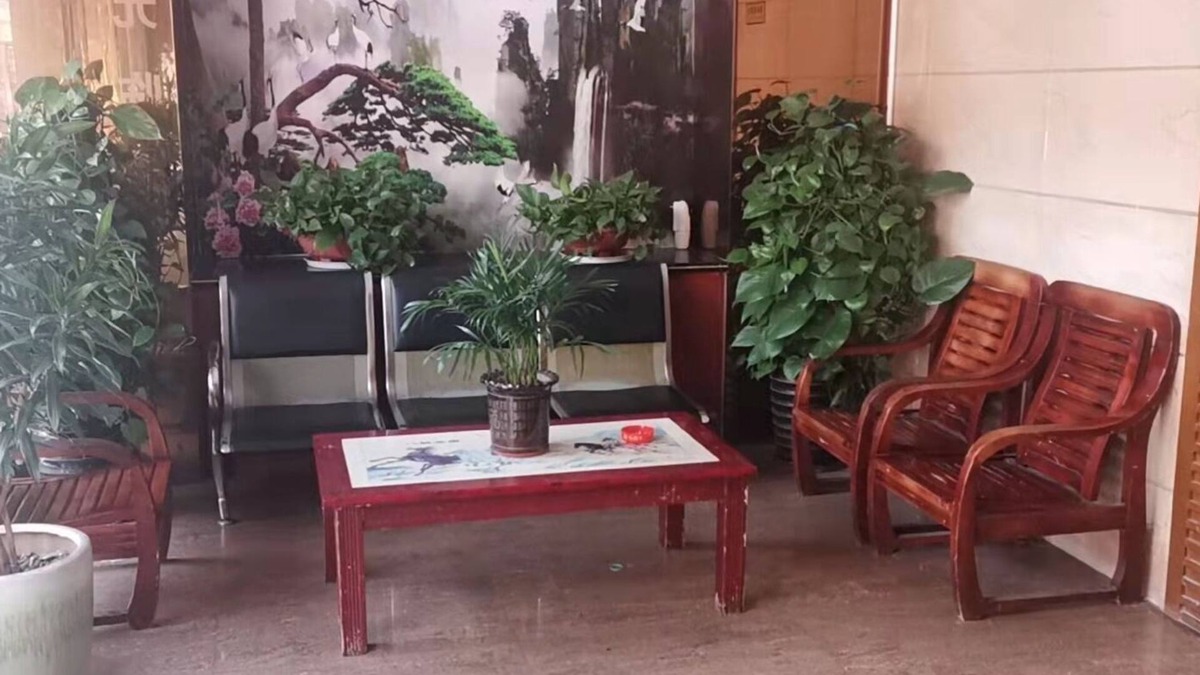 Houjie Hotel | kang tai gong yi