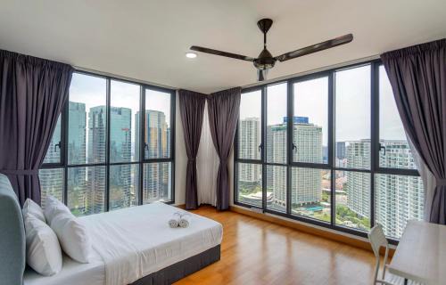 Kampung Kerinchi Apartment | Karaoke Party Penthouse at KL Gateway by Cobnb