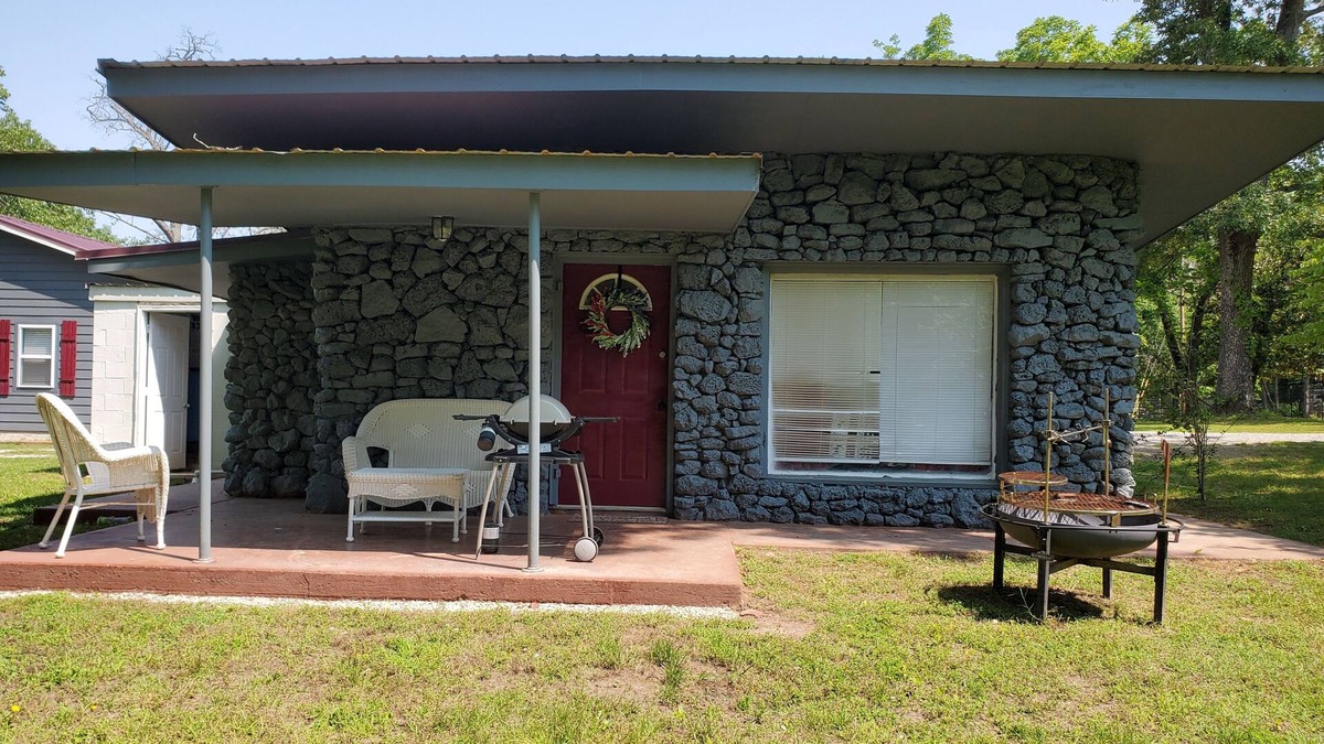 Mountain Home Cabin | Karr's Critter Kamp - only 1 mile to trout fishing!