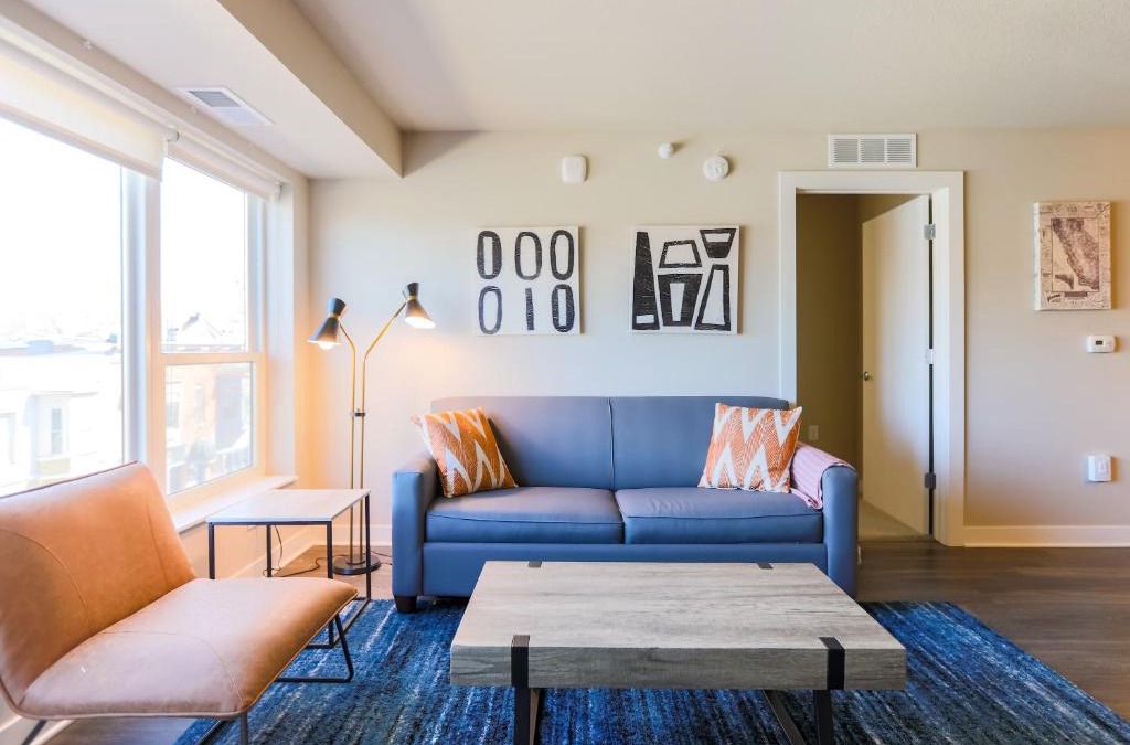 Whittier Apartment | Kasa Uptown Minneapolis