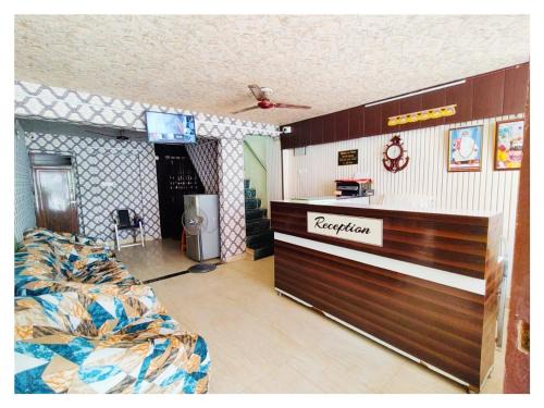 Varanasi House | Kashi Vishwanath Temple 2 Km From The Royal Inn New