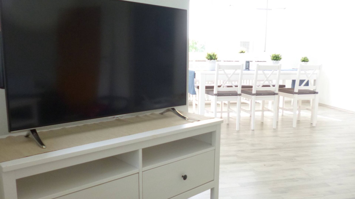 Sandershausen Apartment | Kassel City STYLE Comfort-1-6 persons-2-bathrooms-93sqm-WiFi-place *